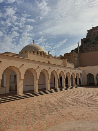 Fort Santa Cruz景点图片