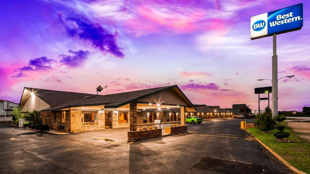 迪凯特贝斯特韦斯特酒店主图