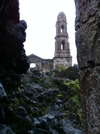 Antigua Iglesia de San Juan Parangaricutiro景点图片