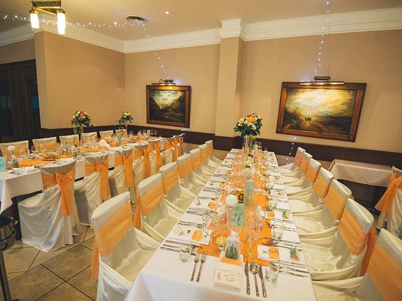 Lupeni酒店住宿-Hotel Küküllő - Târnava