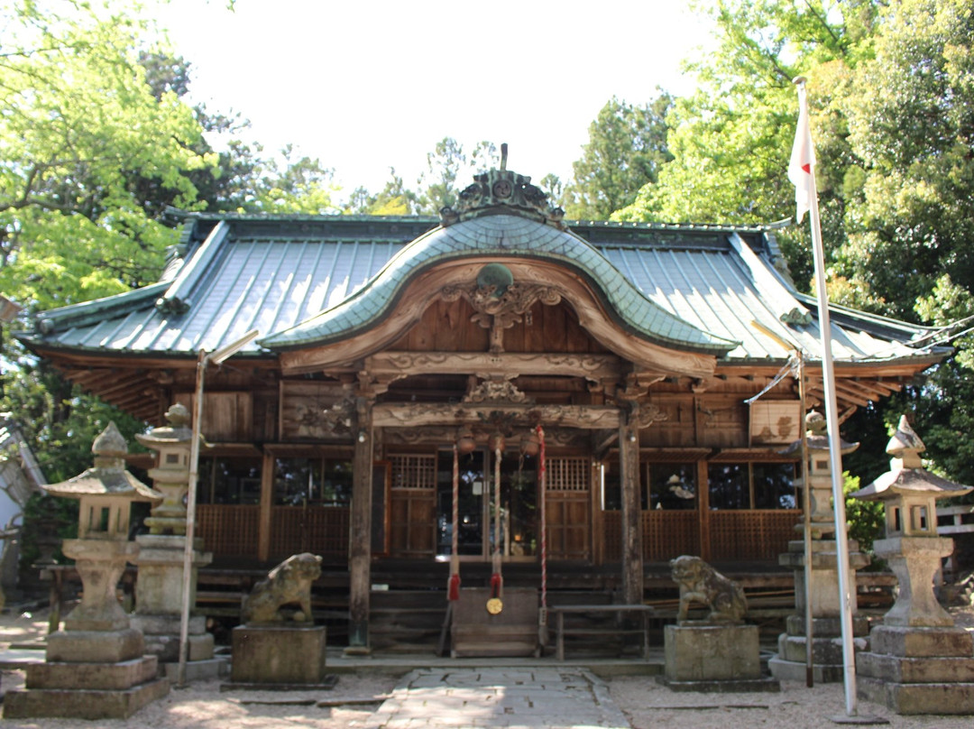 Adatara Shrine景点图片