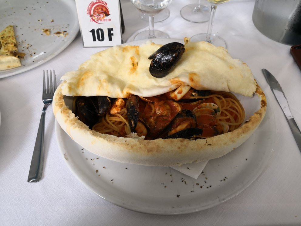 Magherno餐馆和美食-Ristorante Pizzeria Il Capriccio