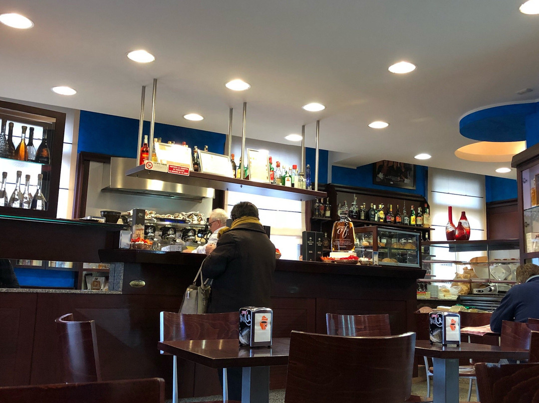 Break Bar