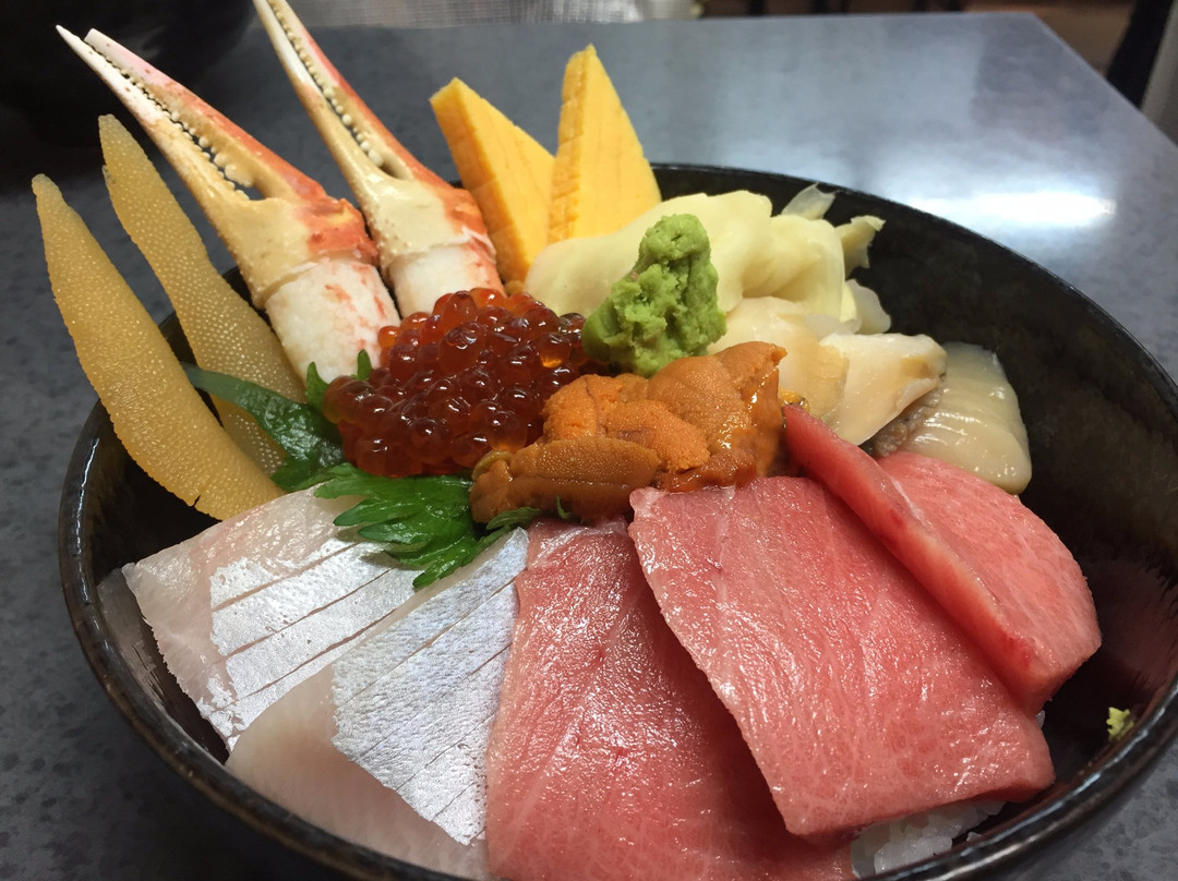 海鮮丼 まるきた1号店