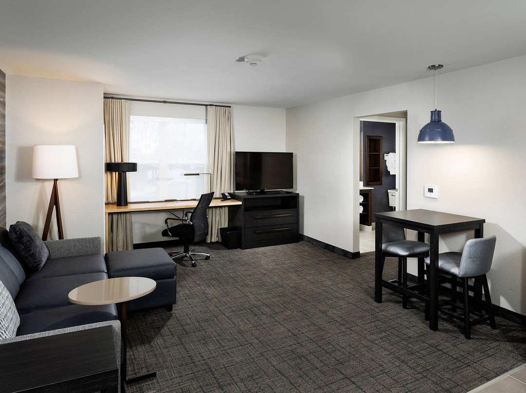 Residence Inn by Marriott Milwaukee Brookfield主图