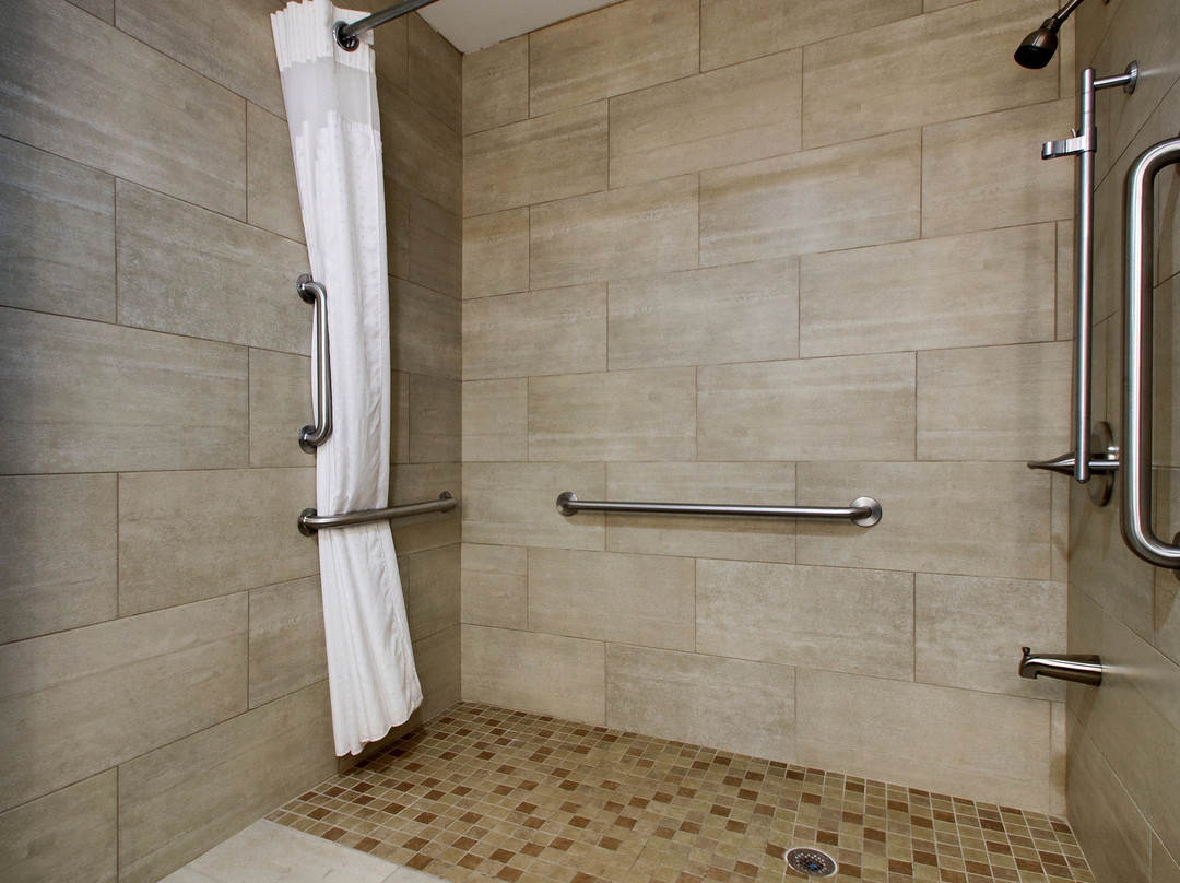 Holiday Inn Express & Suites Lebanon By IHG主图