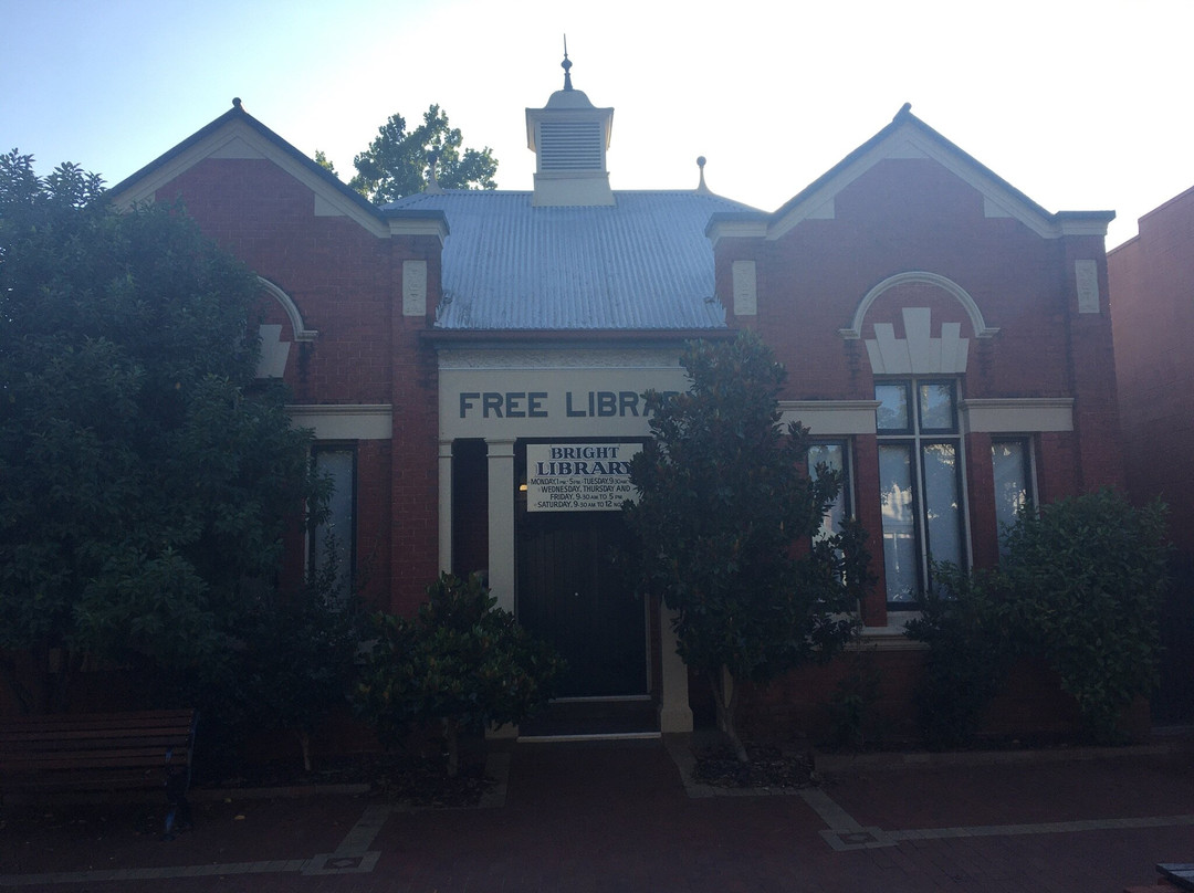 Bright Library-布赖特必去景点