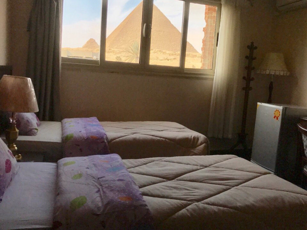 3 金字塔景观旅馆