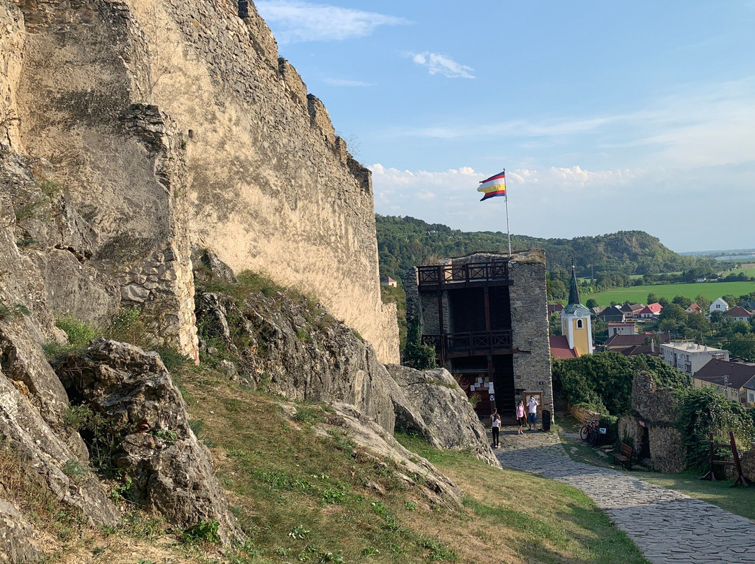 Beckov castle-Beckov必去景点
