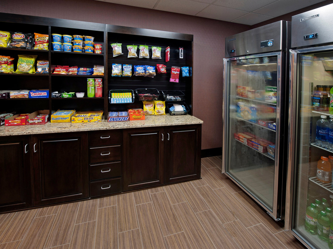 Holiday Inn Express & Suites Clearfield by IHG主图