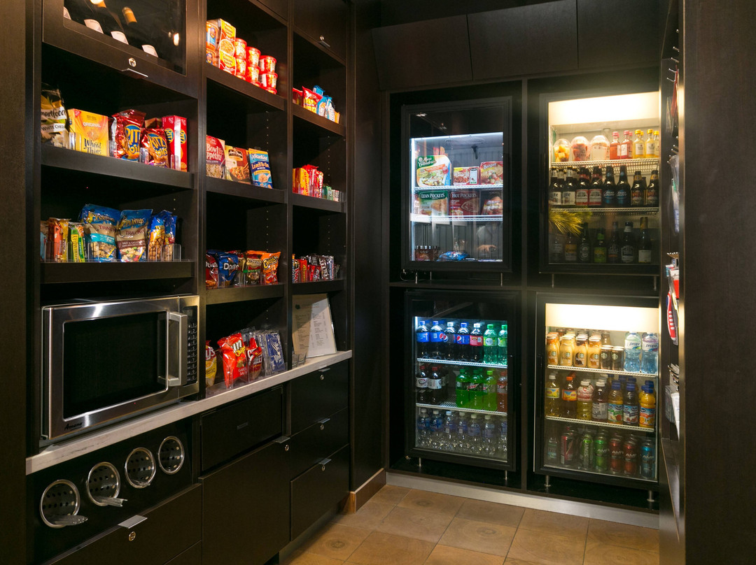 Courtyard by Marriott Kansas City East/Blue Springs主图