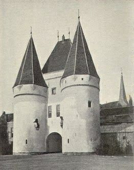 Koornmarktpoort Kampen-坎彭必去景点