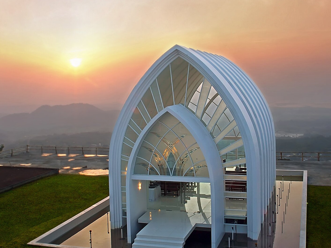 Susan Spa Resort主图