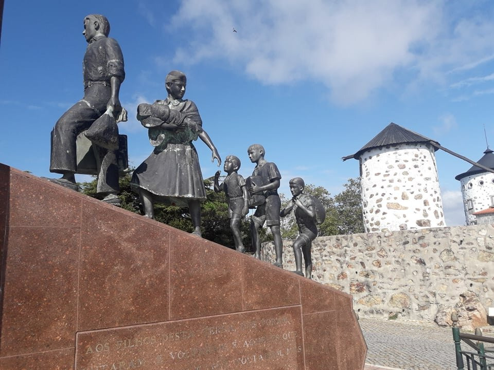 Monumento ao Emigrante景点图片