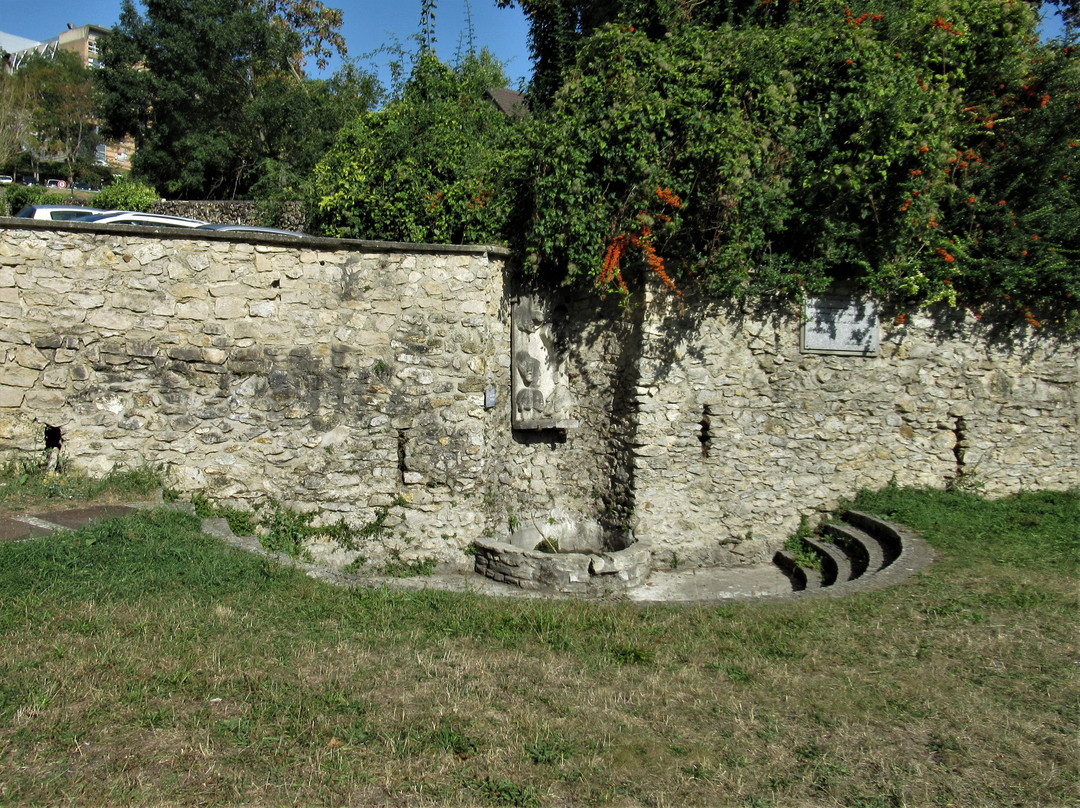 La Fontaine Jean Valjean-Montfermeil必去景点