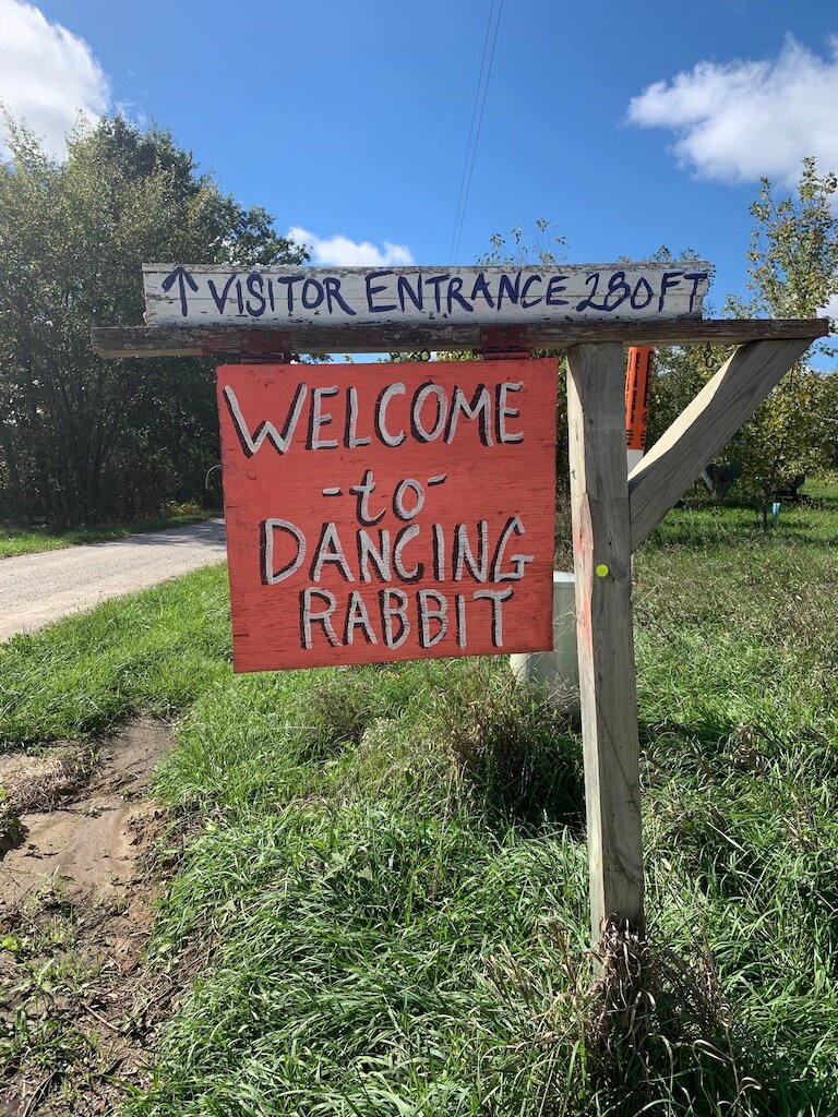 Milkweed Mercantile Eco Inn-官方