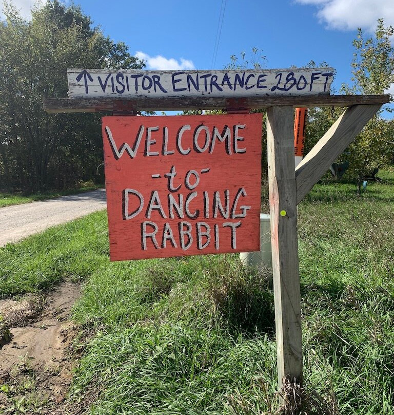 Milkweed Mercantile Eco Inn主图