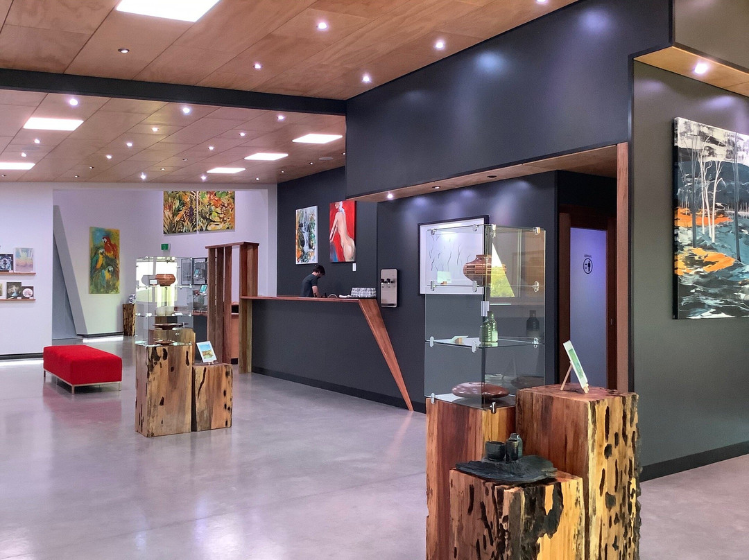 Cedar Gallery景点图片