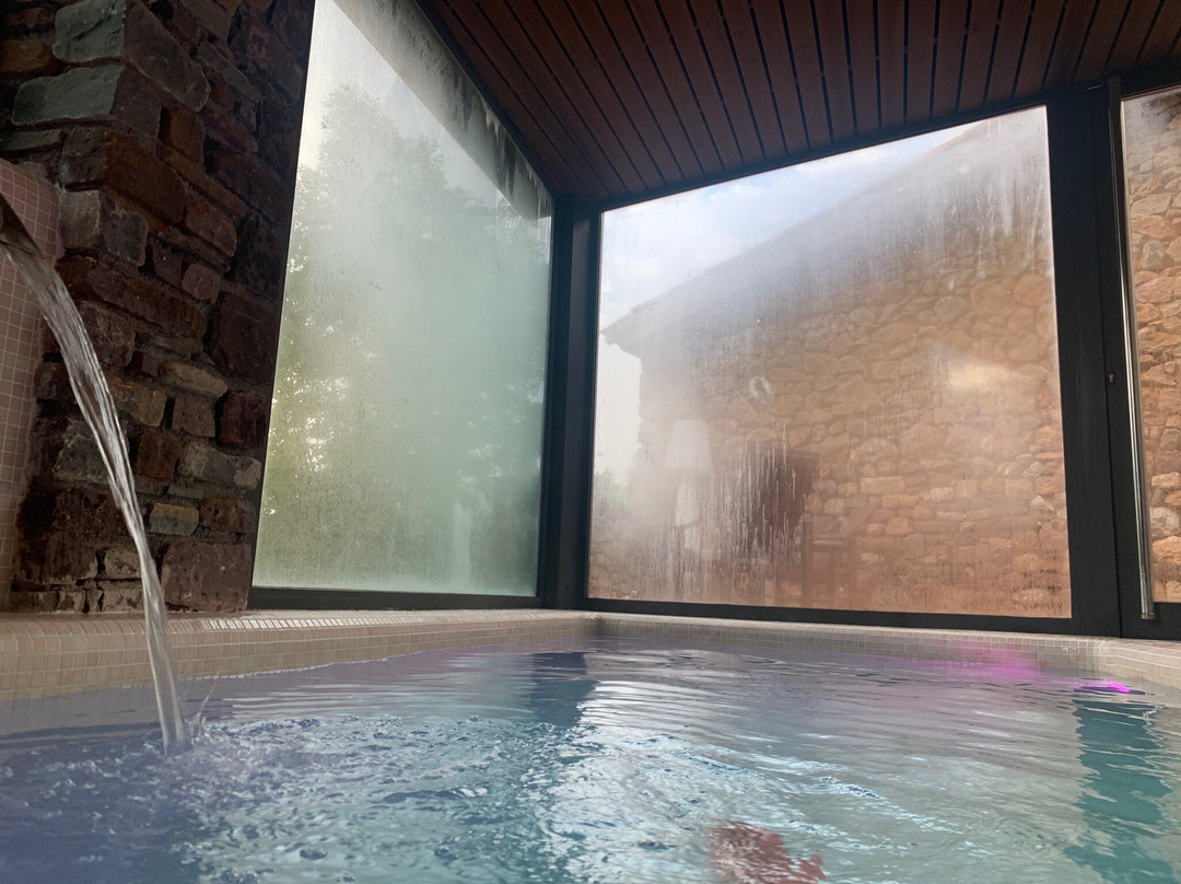 Bonansa Country Hotel主图