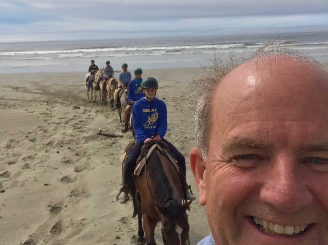 C & M Stables-弗洛伦斯必去景点