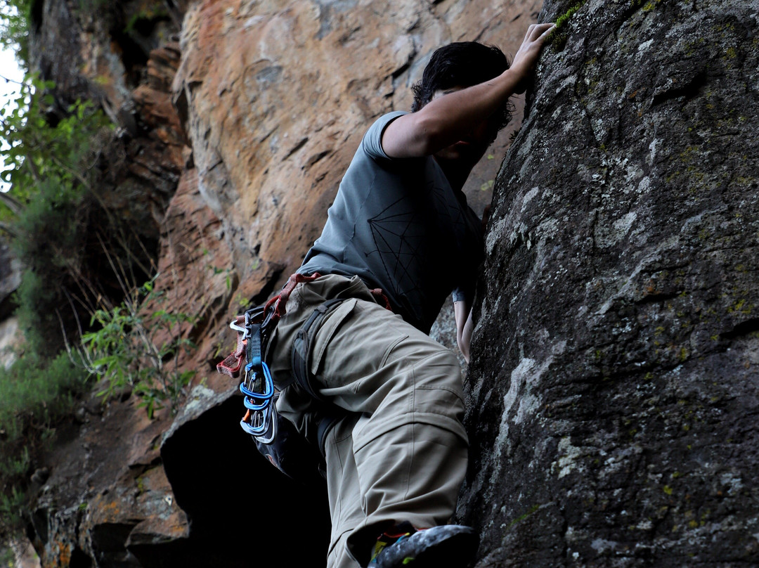 Bravos Climbing-巴耶－德布拉沃必去景点