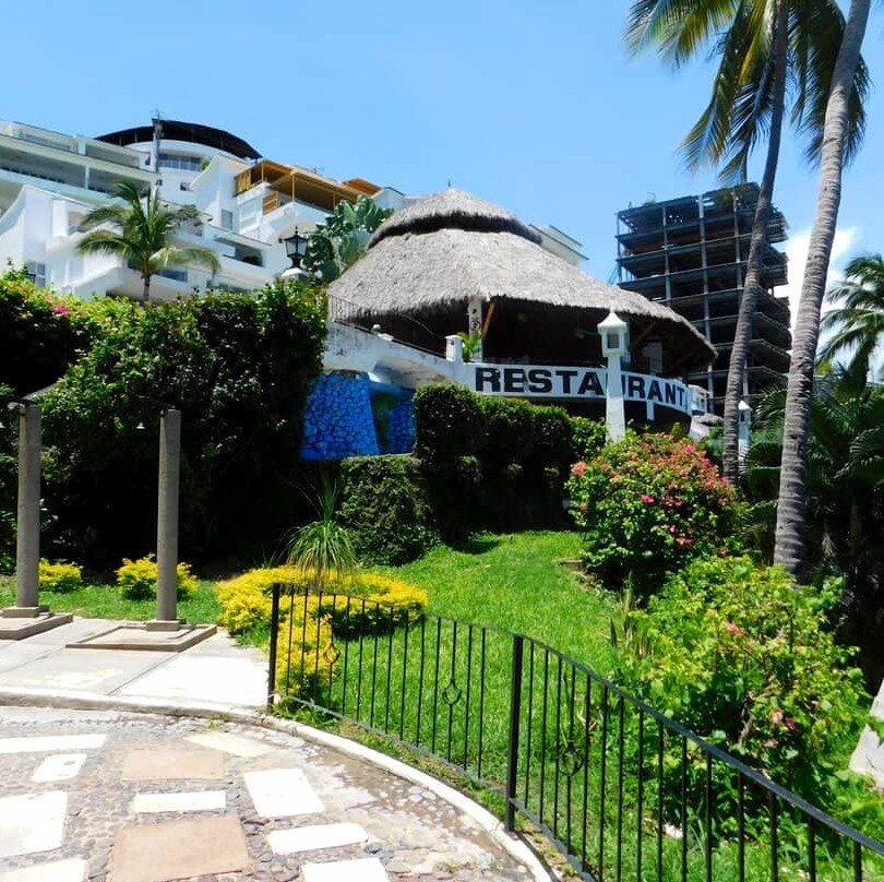 Dolphin Cove Inn主图