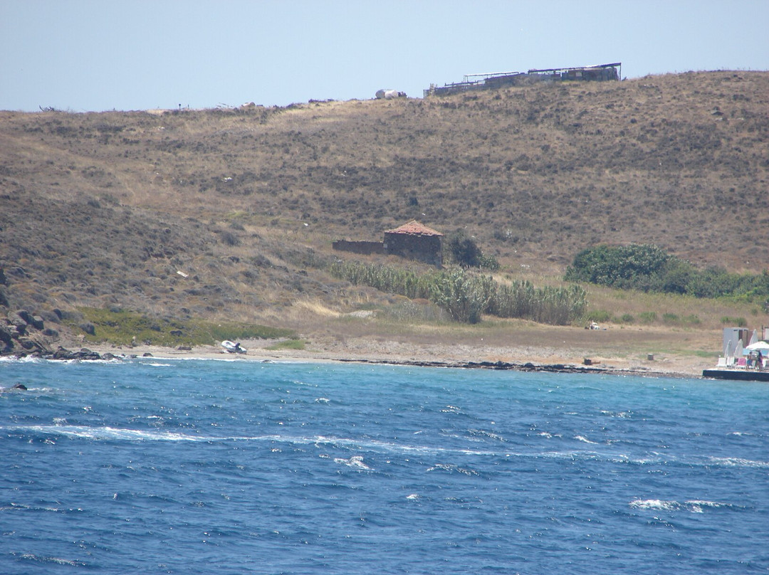 Poyraz Liman-博兹贾阿达必去景点