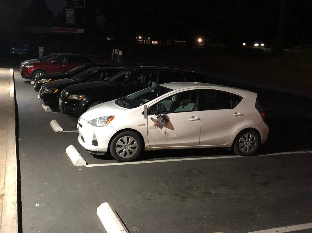 约塞米蒂西门旅馆主图