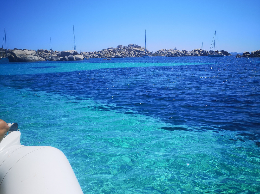 La Boutique Marine-Lecci必去景点