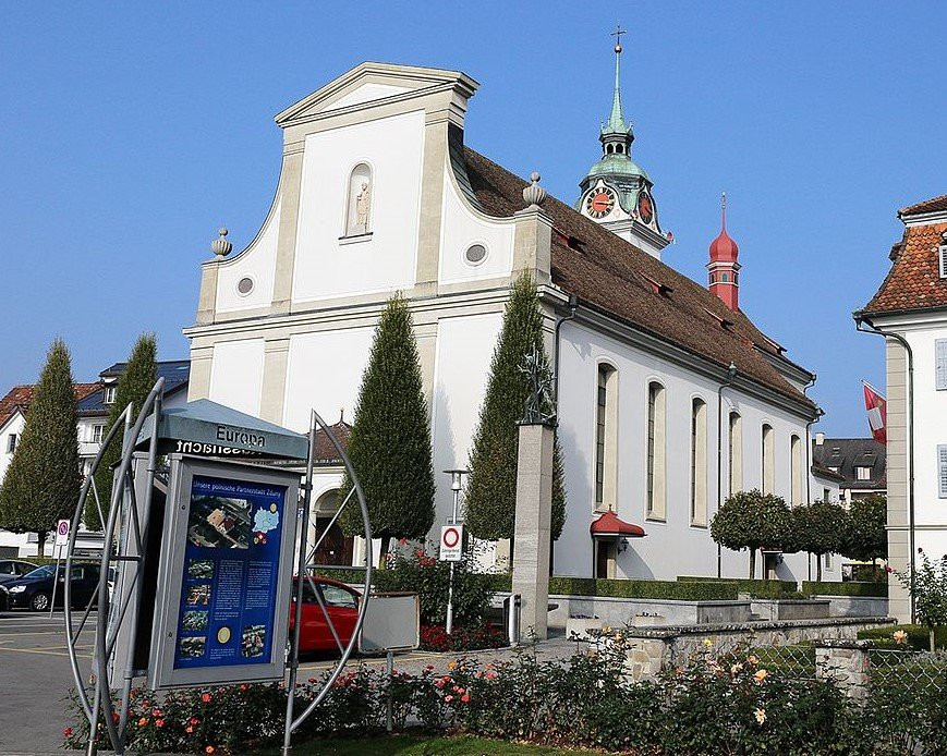 Kirche St. Peter Und Paul-屈斯纳赫特瑞吉必去景点