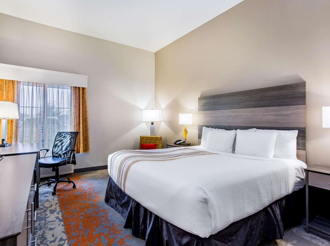 La Quinta Inn & Suites by Wyndham Andrews主图