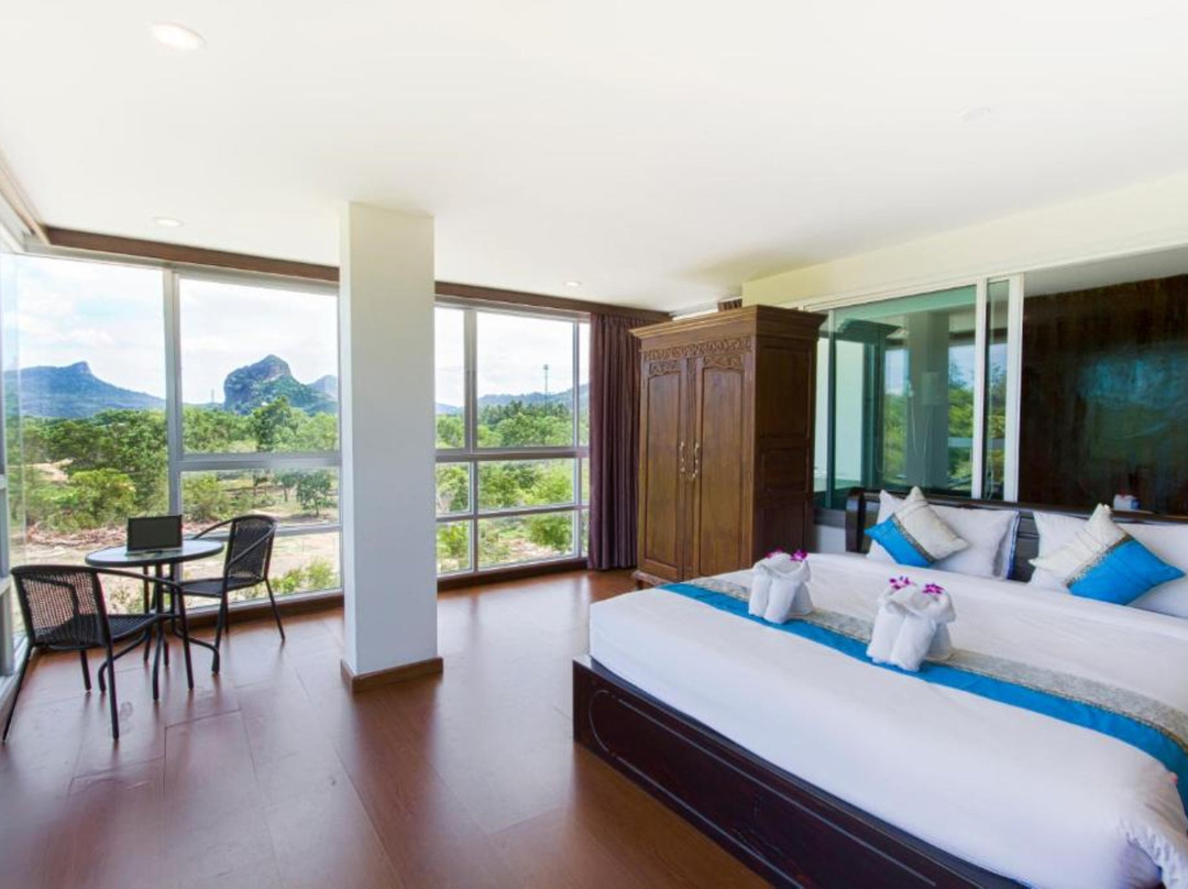 The Pano Hotel And Residence主图