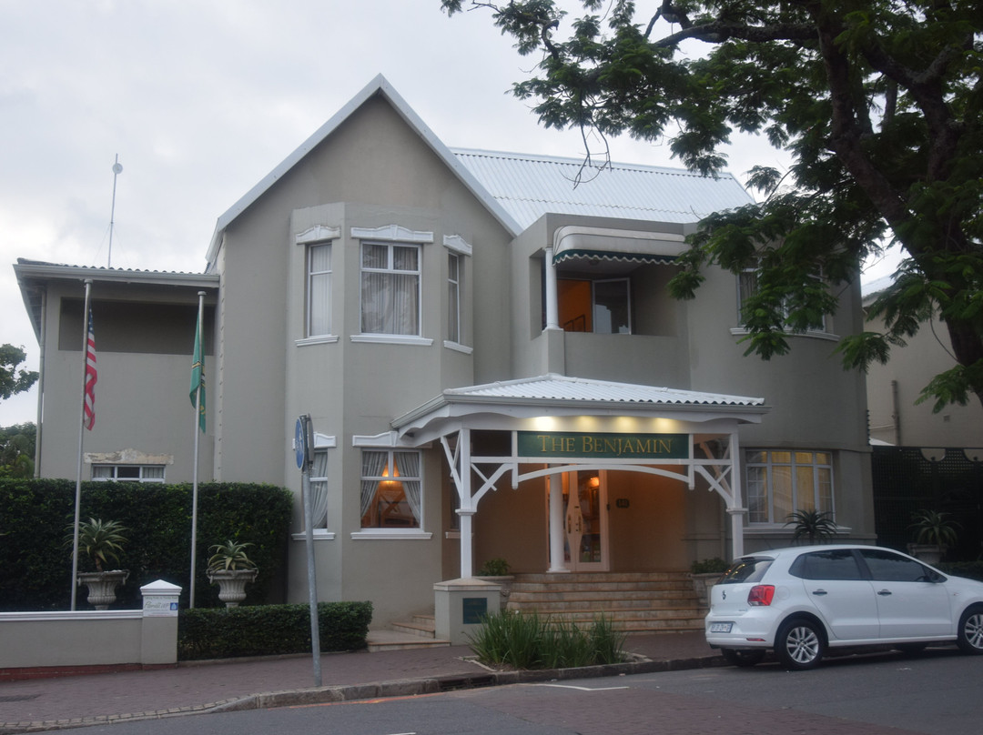 本杰明酒店主图