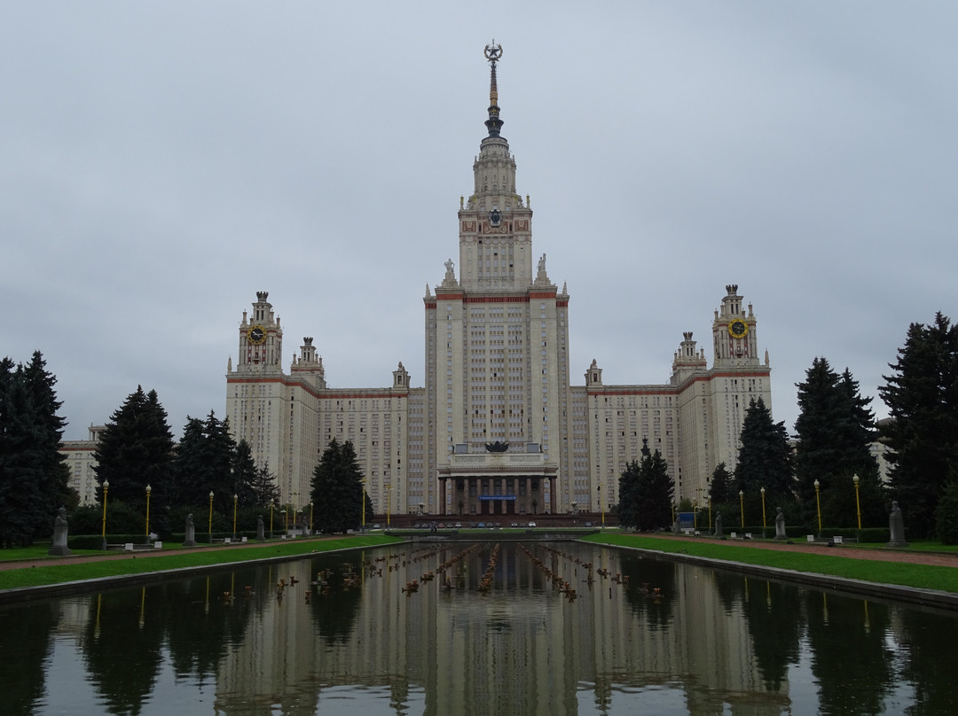 莫斯科罗蒙诺索夫国立大学景点图片