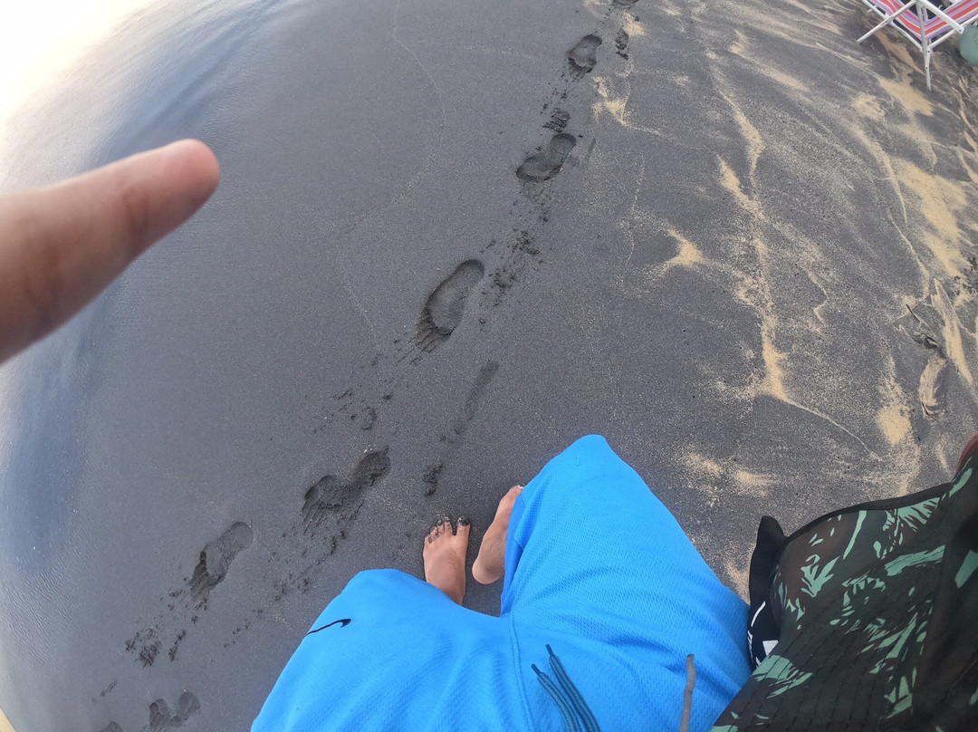 Areia Preta Beach景点图片