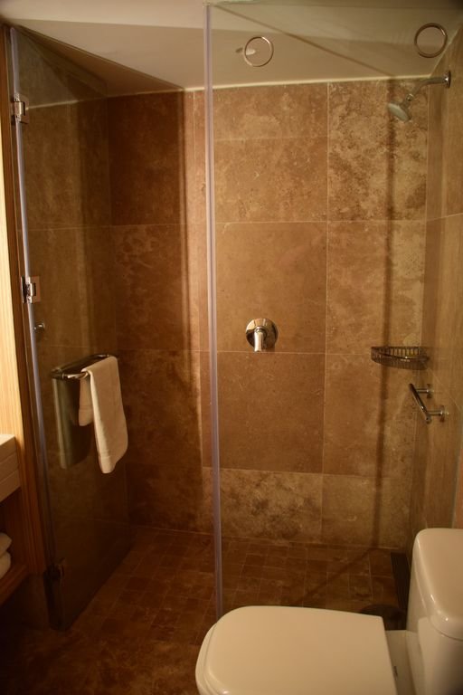 Double Tree By Hilton Iquitos-浴室