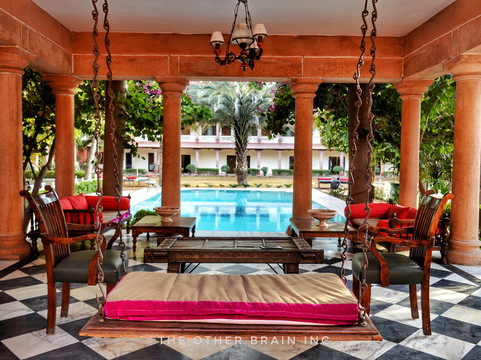 兰籓卡宫酒店主图