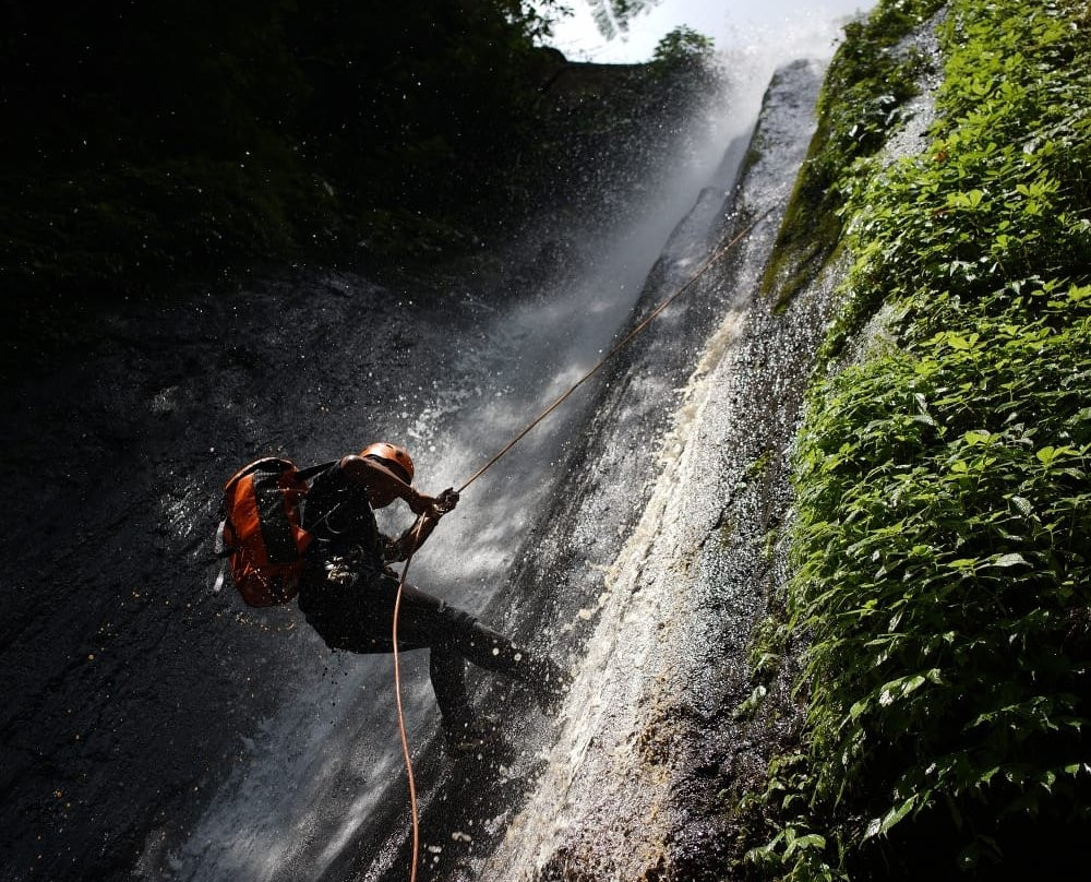 Canyoning Bali景点图片