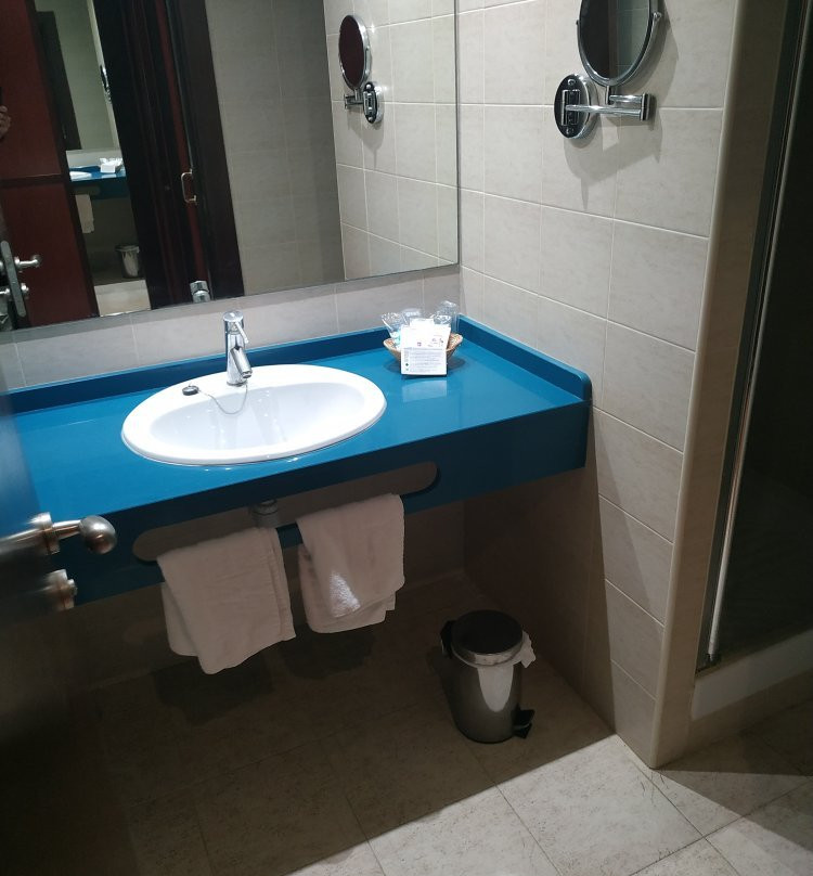 西西莉亚水疗酒店主图