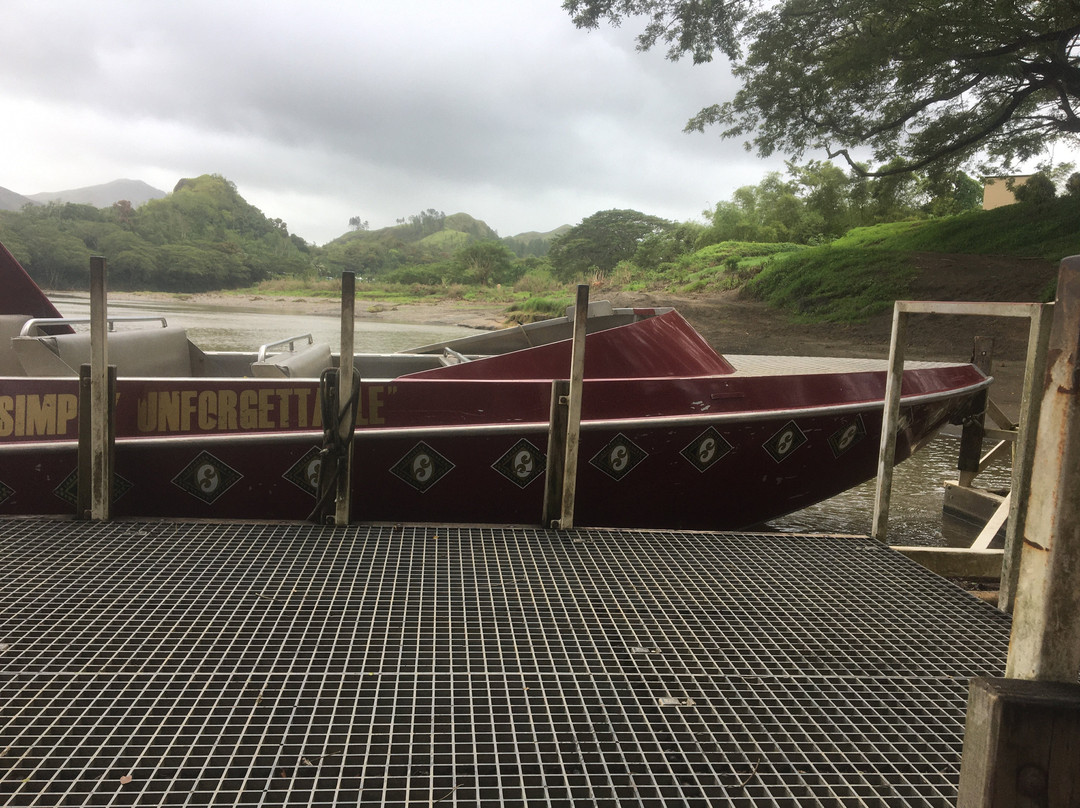 Off-Road Cave Safari-辛加东卡必去景点