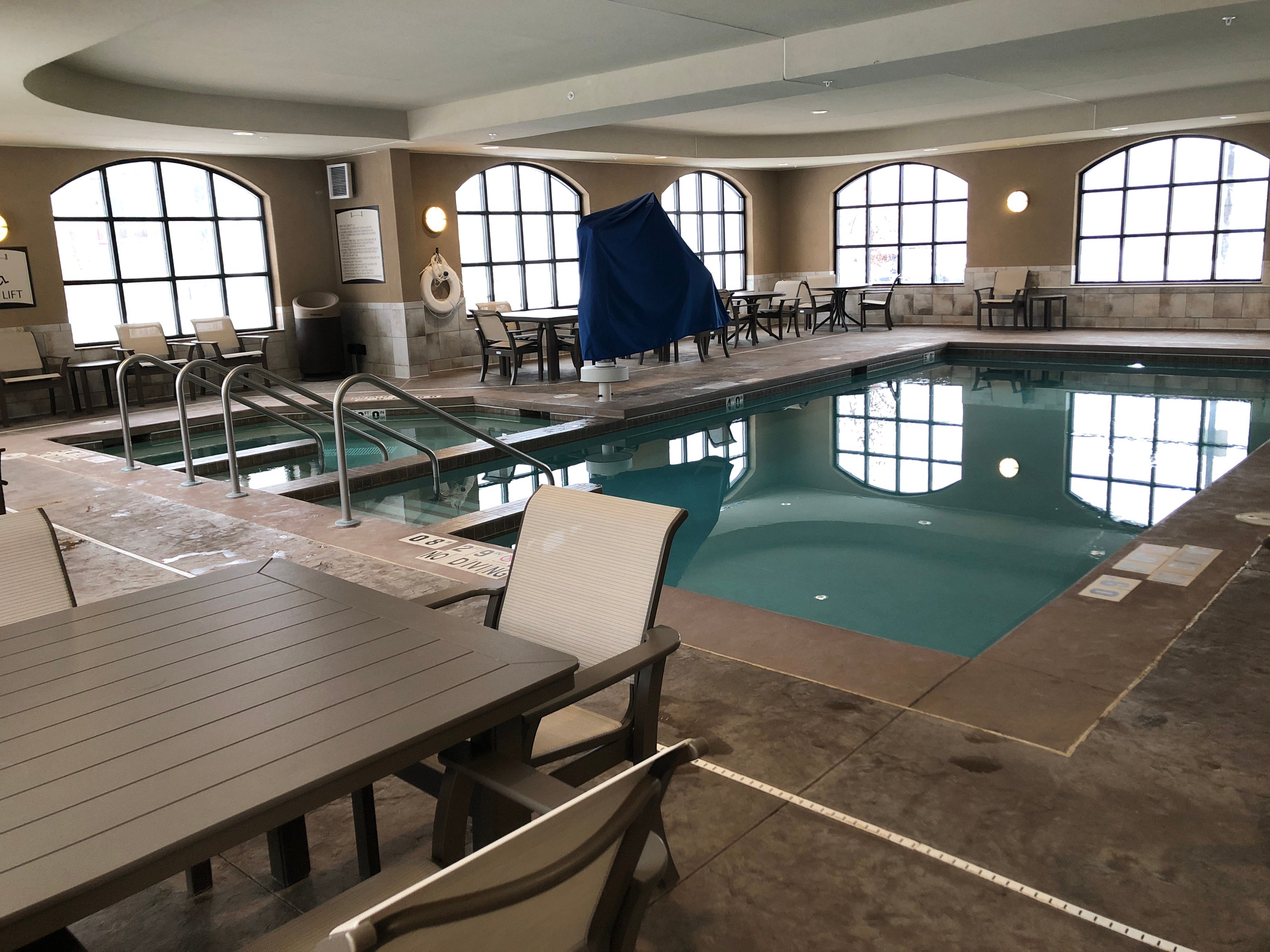 Staybridge Suites Eau Claire - Altoona, an IHG hotel-泳池