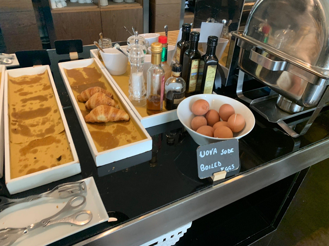 布雷西亚万豪酒店主图