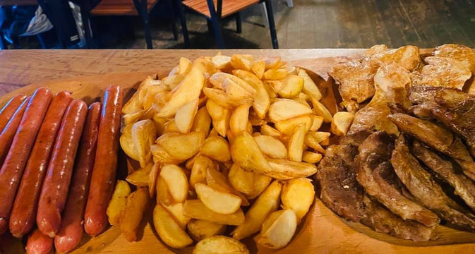 探索Statiunea Muntele Baisorii