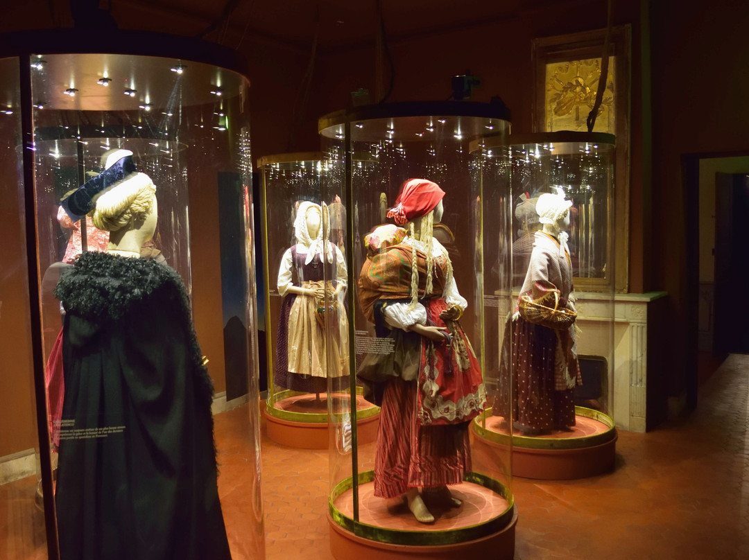 Musee du Bijou et du Costume Provencal景点图片