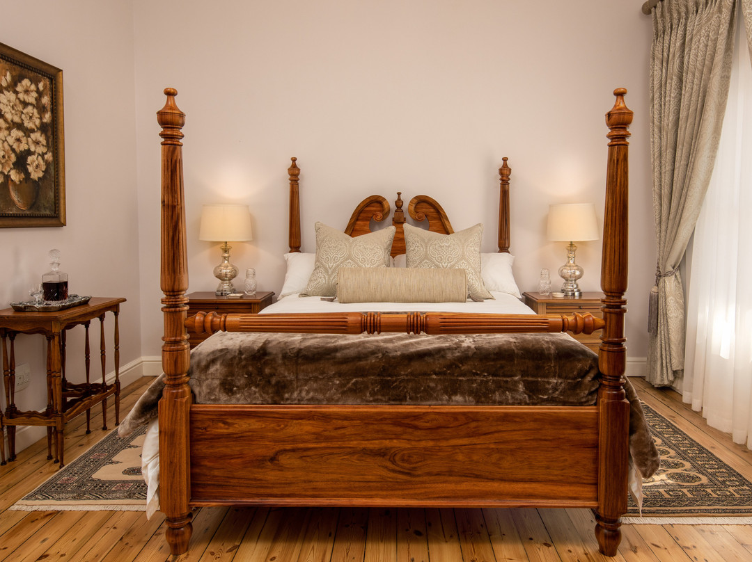 Karos Gastehuis主图