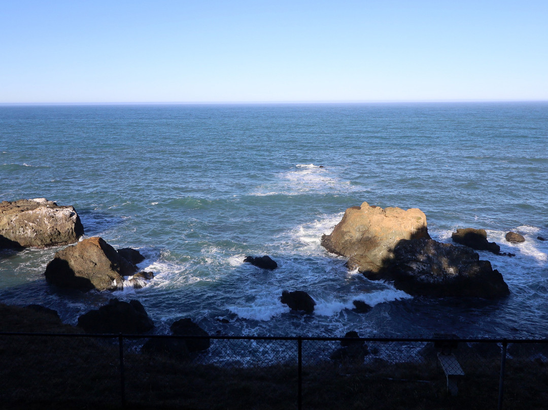 Inn Of The Lost Coast主图