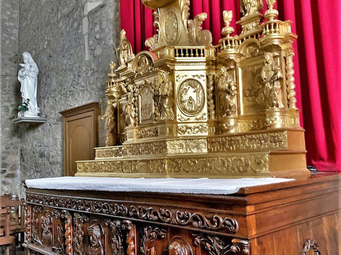 Église Saint-Pierre de Chabanais-Chabanais必去景点