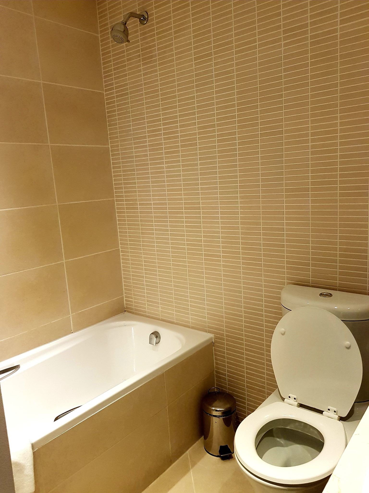 Garden Court Kings Beach-浴室