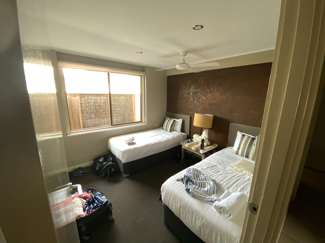 The Brougham Arms Hotel主图