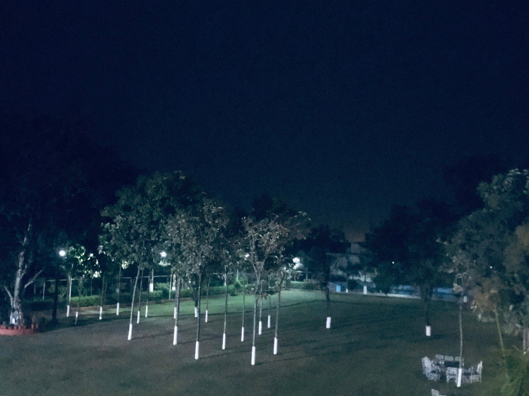 The Elegance by AKJ Resort主图